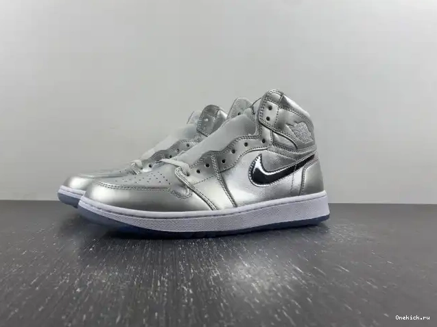 One Kick Golf Giving FD6815-001 High 1 Gift Air Jordan 0525
